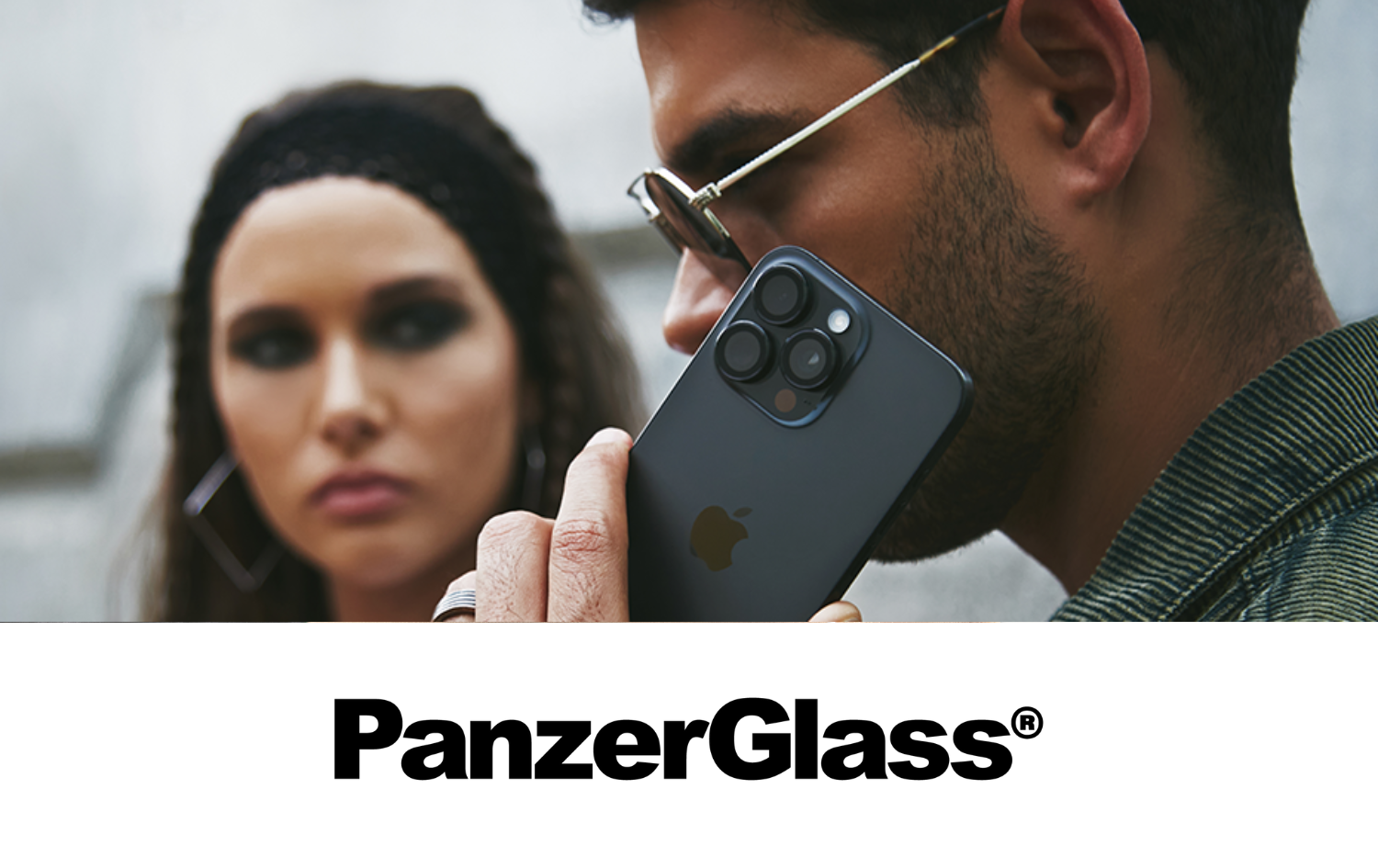 https://www.phonelife.se/pub_docs/files/panzerglass.png