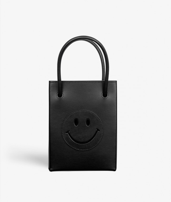 Essential Crossbody Väska Smiley Vegetable Tanned Black