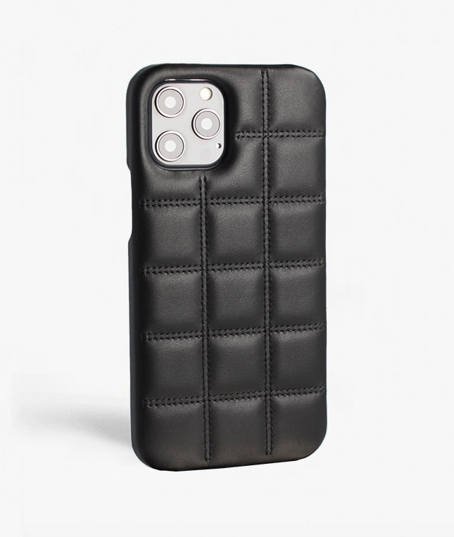 Skal iPhone 12 Pro Max Padded Black